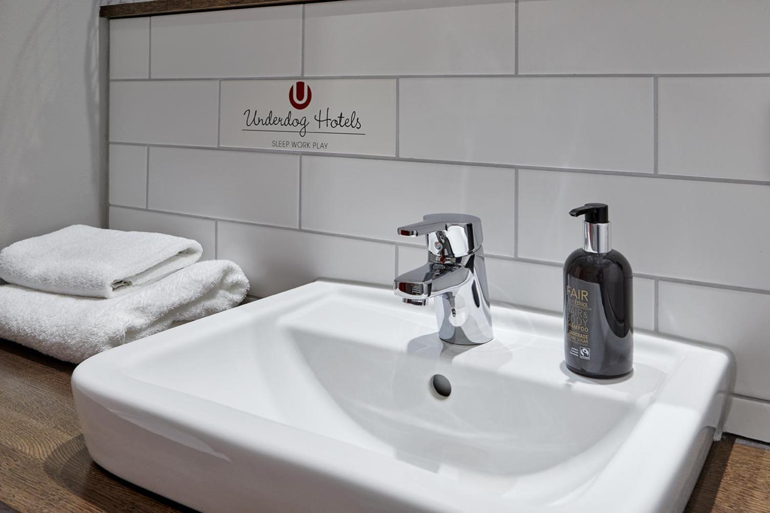 Kroeger By Underdog Hotels Hamburg-Harburg Kamer foto